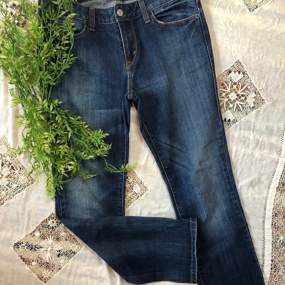 Women's 4 S/C Levi's 552 Mid Rise Straight Blue Jeans Medium Wash - Picture 1 of 4